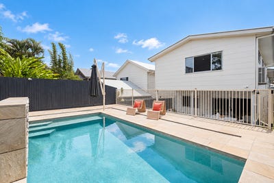 /international/au/157-macrossan-avenue-norman-park-qld-152562260/