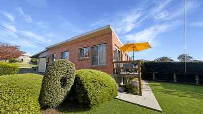 /international/au/1-2-doric-st-helens-tas-151465436/