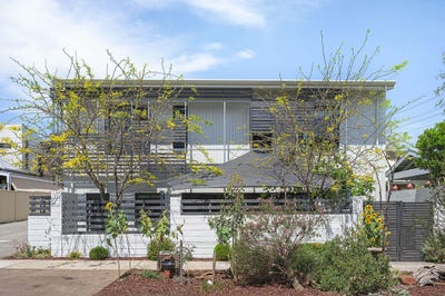 /international/au/103-raglan-road-mount-lawley-wa-152585356/
