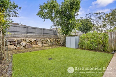 /international/au/4-10-tuxworth-place-pimpama-qld-151323388/
