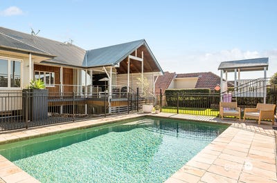 /international/au/8-wills-street-coorparoo-qld-148494028/?lang=zh-cn