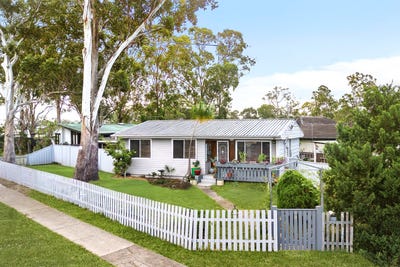 /international/au/33-frazer-avenue-lurnea-nsw-151316840/