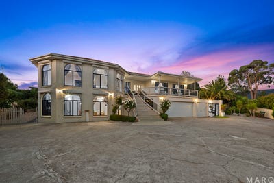 /international/au/16-tanderra-crescent-ngunnawal-act-150908084/