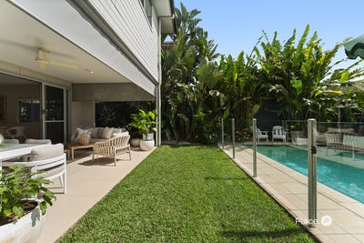 /international/au/73a-elliott-street-hawthorne-qld-151026032/