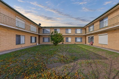 /international/au/17-185-tapleys-hill-road-seaton-sa-152536228/