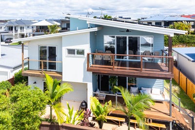 /international/au/34-wilson-esplanade-redland-bay-qld-152592876/