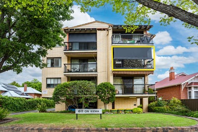 /international/au/9-611-kiewa-street-albury-nsw-150898928/