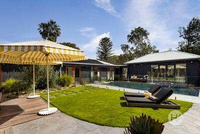 /international/au/3-library-road-balnarring-beach-vic-150664124/
