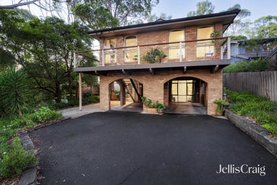 /international/au/75-sackville-street-montmorency-vic-150983916/