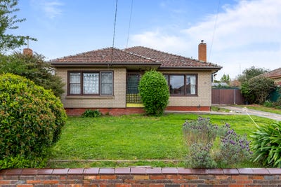 /international/au/13-grammar-street-wendouree-vic-152554340/