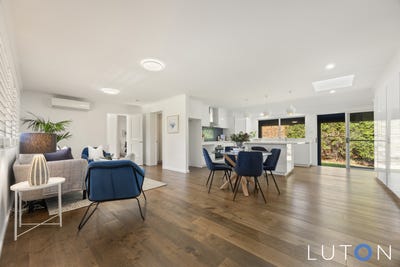 /international/au/112-atherton-street-downer-act-150834728/
