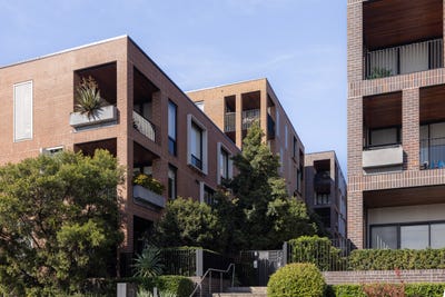 /international/au/432-3-mckinnon-avenue-five-dock-nsw-151473268/