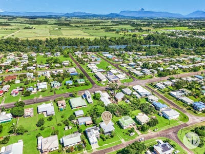 /international/au/28-riley-street-south-innisfail-qld-152652172/