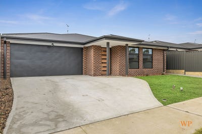 /international/au/21-mayfield-crescent-kilmore-vic-152653556/