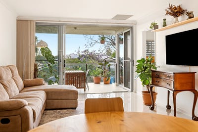 /international/au/3-81-mildmay-street-fairfield-qld-152620820/