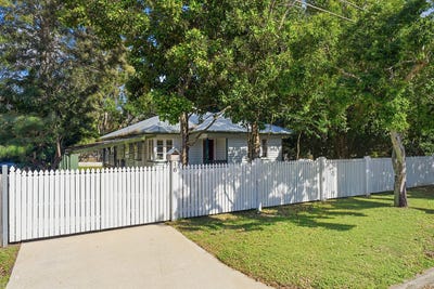 /international/au/16-barber-street-keperra-qld-151167116/