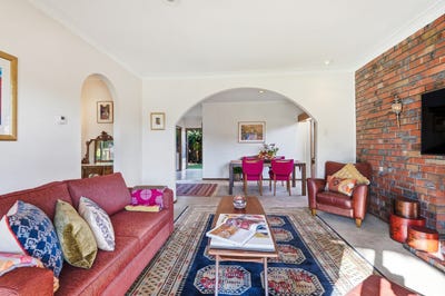 /international/au/14-seves-street-altona-vic-150971596/