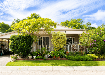 /international/au/3-72-mark-road-west-caloundra-qld-151214676/