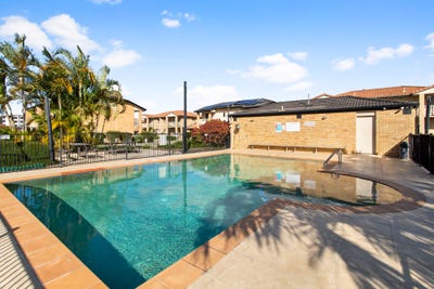 /international/au/11-90-webster-road-deception-bay-qld-151400876/