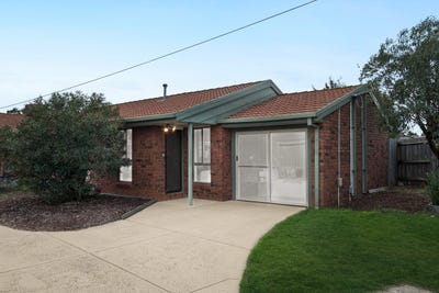 /international/au/1-7-grace-close-wyndham-vale-vic-150847152/