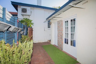 /international/au/31-cooper-street-nedlands-wa-151236172/