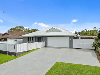 /international/au/46-gretchen-circuit-thornlands-qld-151315384/
