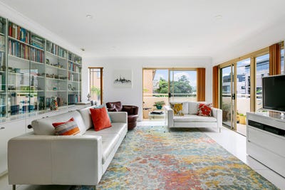 /international/au/9-66-kembla-street-wollongong-nsw-151571572/