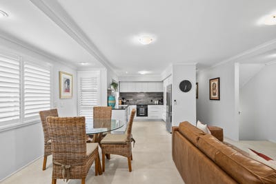 /international/au/1-70-payne-street-indooroopilly-qld-151308592/