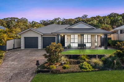 /international/au/4-kiewa-close-wyee-point-nsw-151128368/