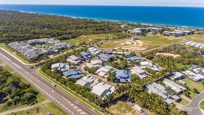 /international/au/9-2-beaches-village-circuit-agnes-water-qld-150783496/