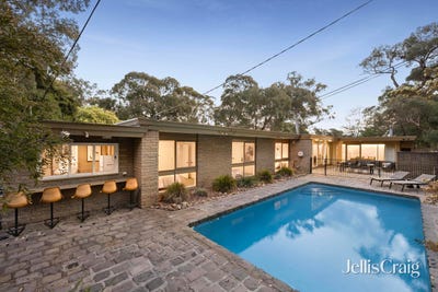 /international/au/28-craig-road-donvale-vic-152262564/