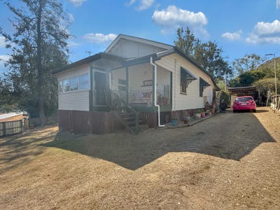 /international/au/53-ipswich-street-esk-qld-152511616/