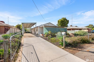 /international/au/4-monger-street-beverley-wa-151299016/