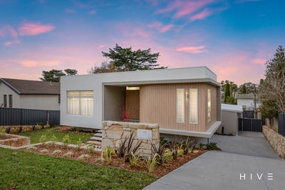 /international/au/72-hicks-street-red-hill-act-148544516/