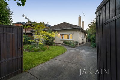 /international/au/12-henham-street-hawthorn-east-vic-152615744/