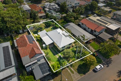 /international/au/16-hatfield-street-banyo-qld-150946920/