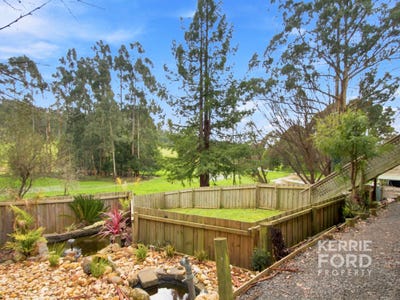 /international/au/32-duke-street-boolarra-vic-152053116/