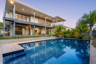 /international/au/29-warren-street-wakerley-qld-151966896/