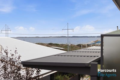 /international/au/8-102-kent-street-rockingham-wa-151342612/