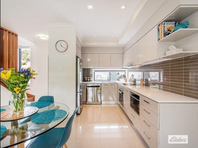 /international/au/14-pitcairn-street-mount-gravatt-qld-150885576/
