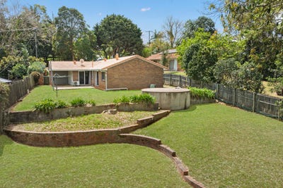 /international/au/19-ocean-view-parade-tamborine-mountain-qld-152549320/