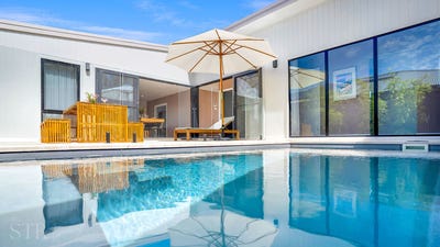 /international/au/22-grange-crescent-forster-nsw-148650976/