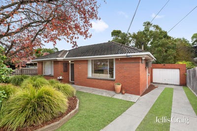 /international/au/49-therese-avenue-mount-waverley-vic-151413948/