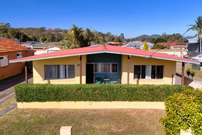 /international/au/20-the-lakes-way-forster-nsw-151096856/