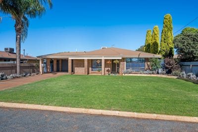 /international/au/4-miller-way-south-kalgoorlie-wa-152610620/