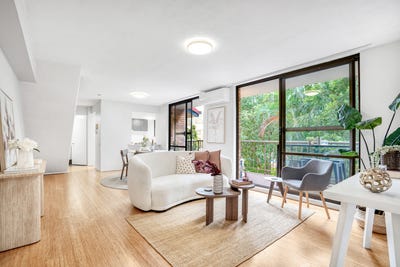 /international/au/18-9-land-street-toowong-qld-151087480/