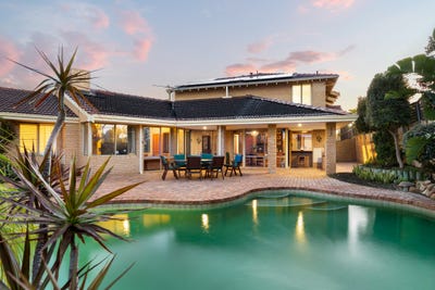 /international/au/18-rae-place-hillarys-wa-151174656/