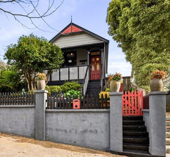 /international/au/52-station-street-katoomba-nsw-151541908/