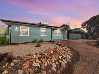 /international/au/65-russell-street-whyalla-norrie-sa-151170552/