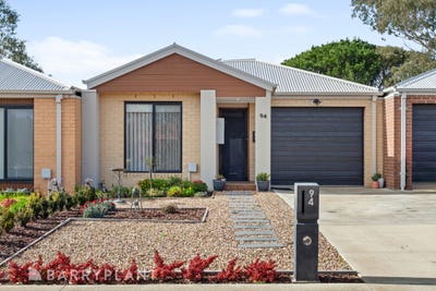 /international/au/94-hamilton-street-kilmore-vic-148550228/?lang=id